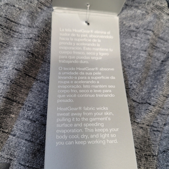 Under Armour Grey Heat Gear Loose Fit Athletic T- Shirt - Picture 6 of 9